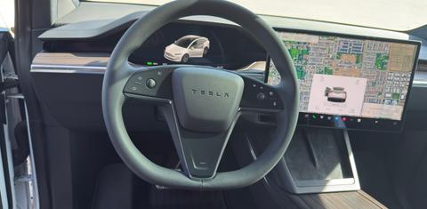 Tesla Model X 2023