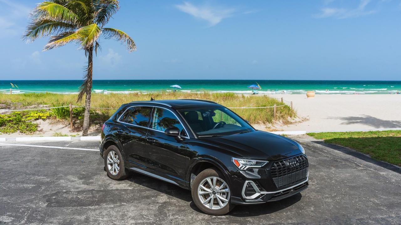 Audi Q3 2024 in Hollywood, FL