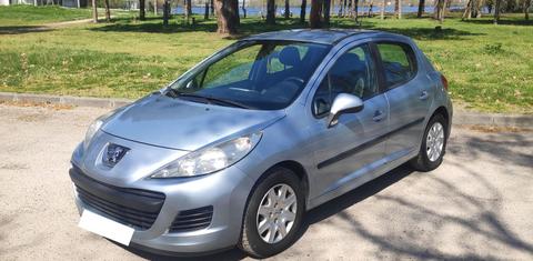 Peugeot 207 2010