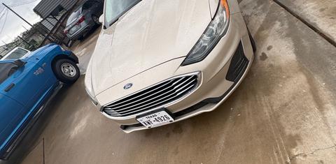 Ford Fusion Hybrid 2019