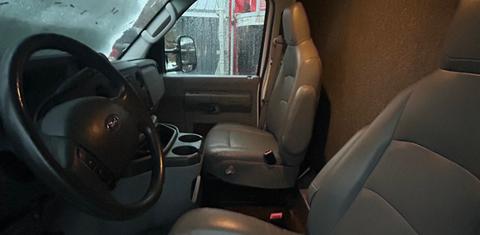 Ford Econoline 2016