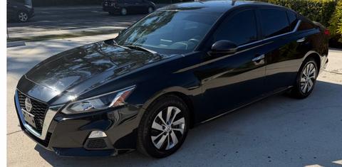 Nissan Altima 2019