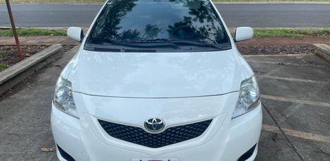 Toyota Yaris 2012