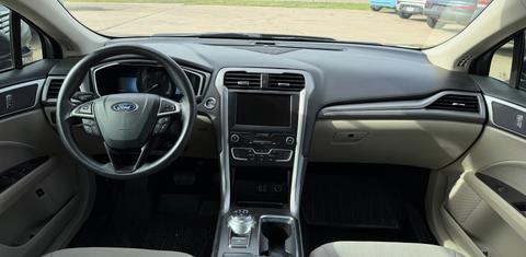 Ford Fusion Hybrid 2019