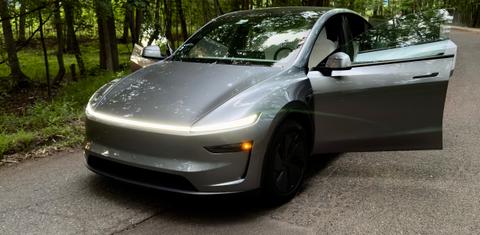 Tesla Model Y 2026