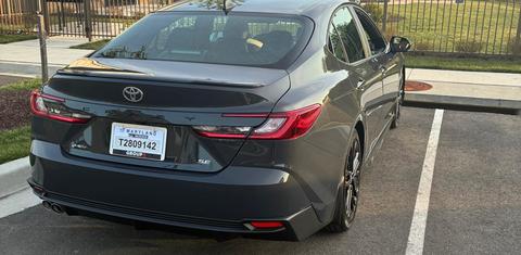 Toyota Camry Hybrid 2026