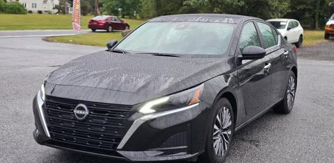 Nissan Altima 2025