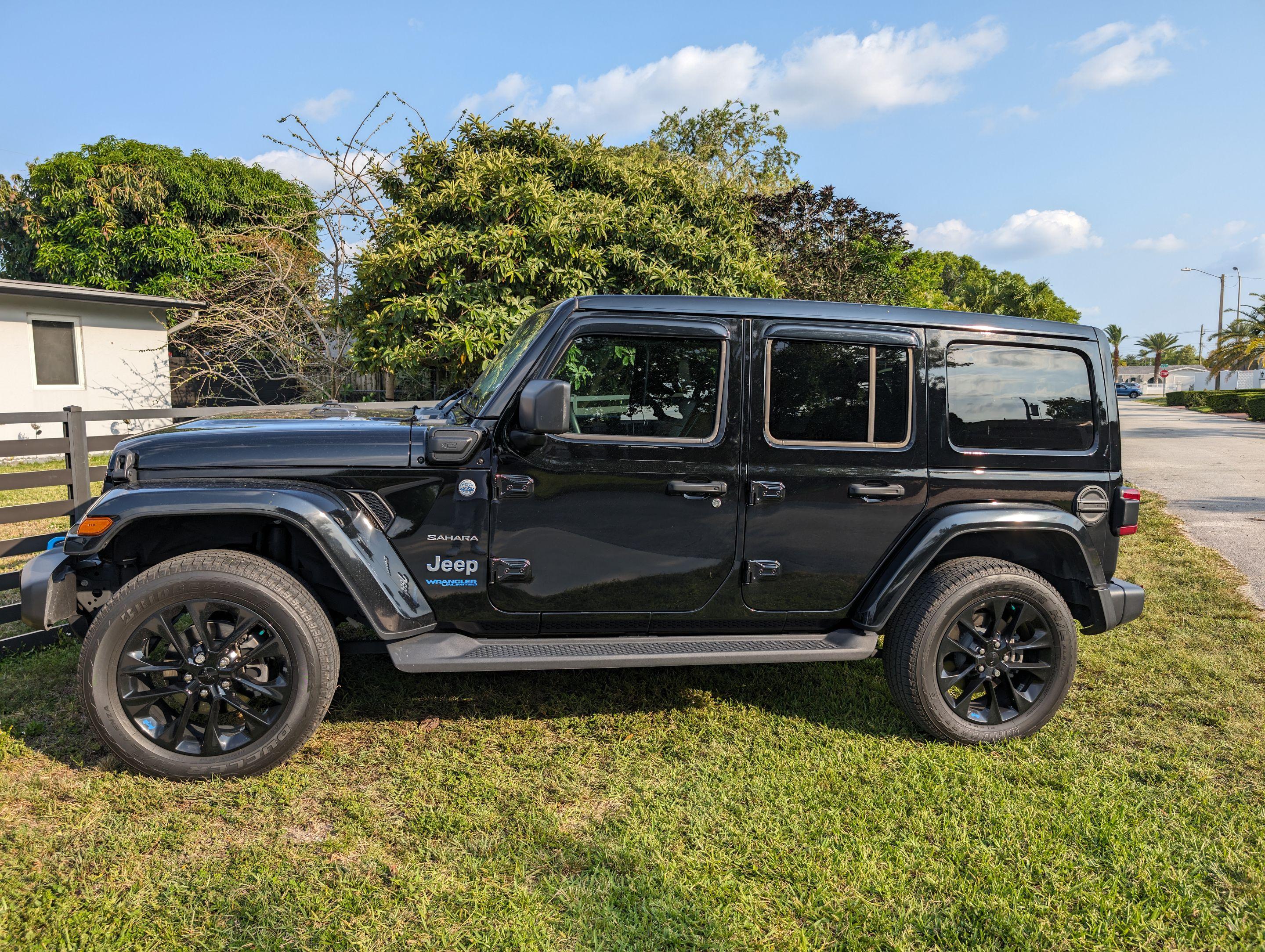 Jeep Wrangler 4xe 2022 in 