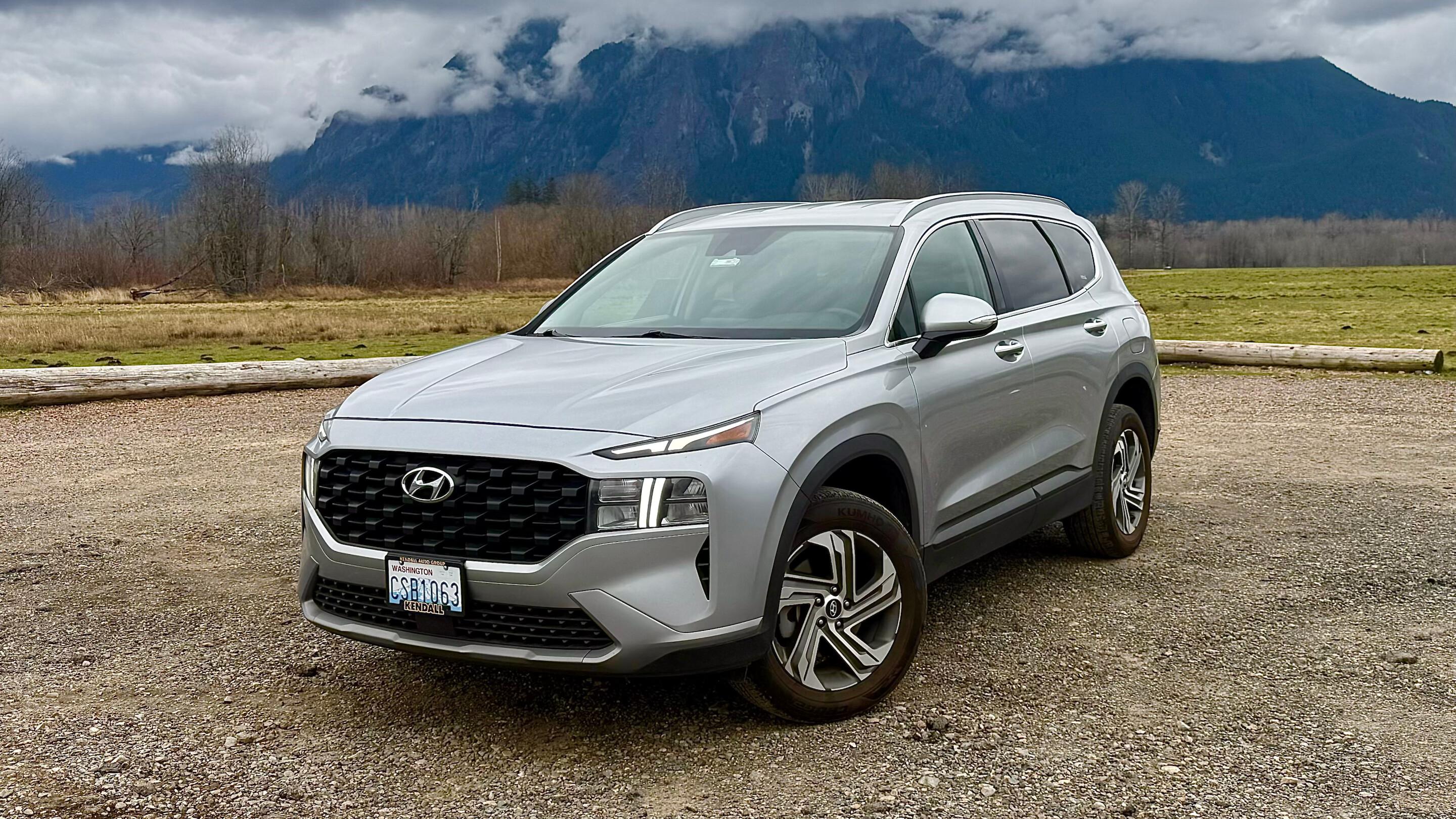Hyundai Santa Fe 2023 in Bellevue, WA