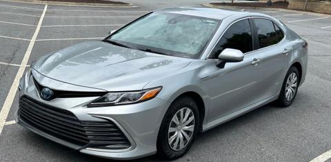 Toyota Camry Hybrid 2021