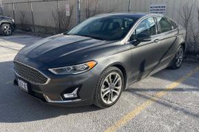 Ford Fusion Hybrid 2020 à Vancouver