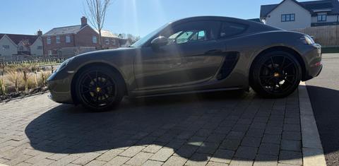 Porsche Cayman 718 2018