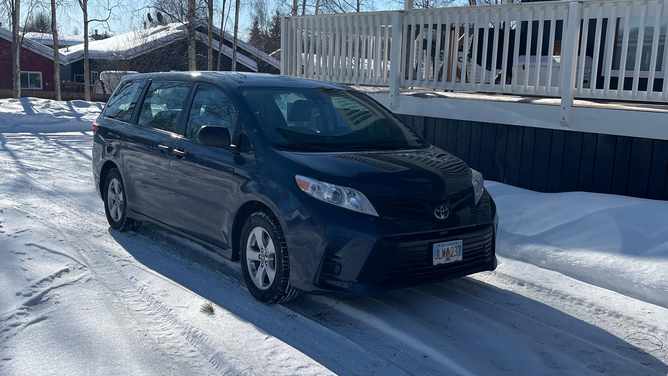 Toyota Sienna 2018 in Anchorage, AK