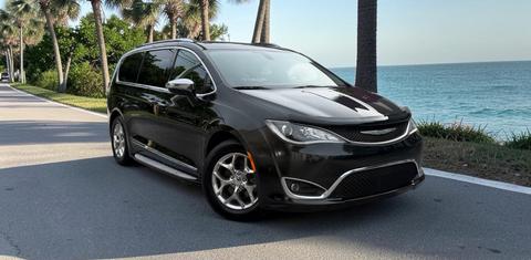 Chrysler Pacifica 2017