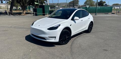 Tesla Model Y 2023