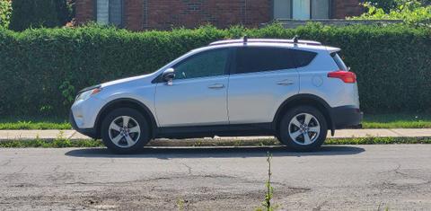 Toyota RAV4 2015