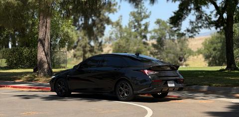 Hyundai Elantra 2025