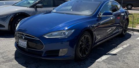 Tesla Model S 2016