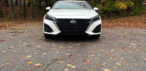 Nissan Altima 2024