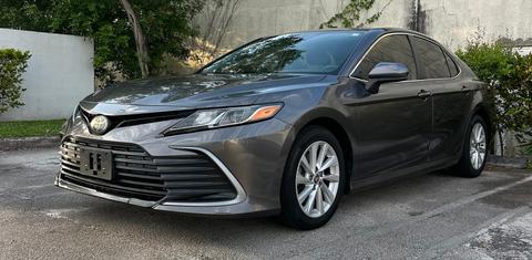 Toyota Camry 2021