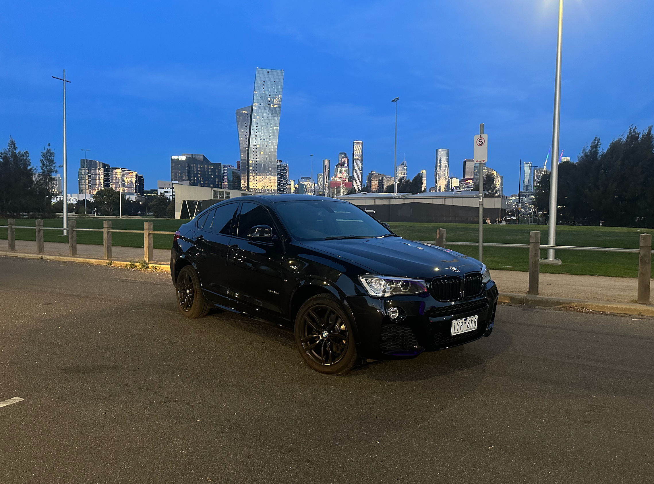 BMW X4 2015 in Reservoir