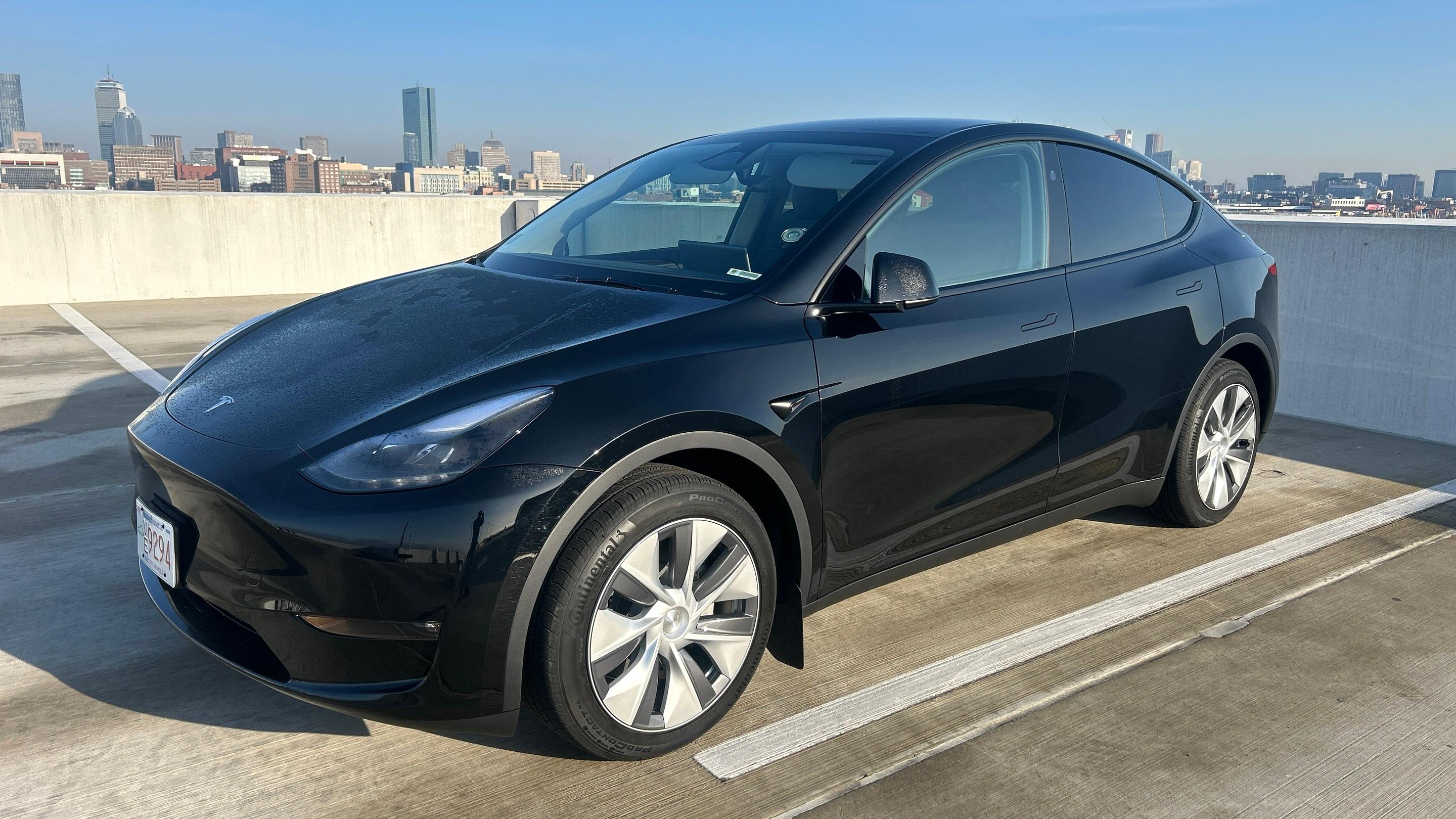 Tesla Model Y 2024 in Revere, MA