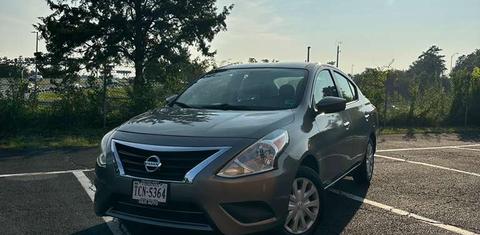 Nissan Versa 2017