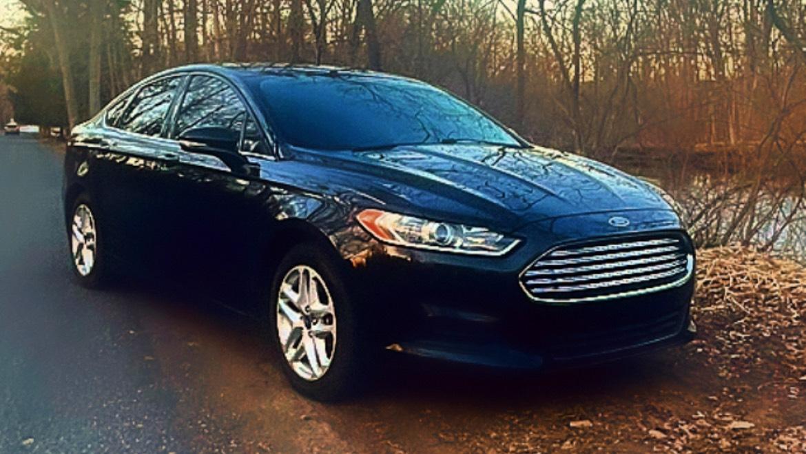 Ford Fusion 2013 in Plainfield charter Township, MI