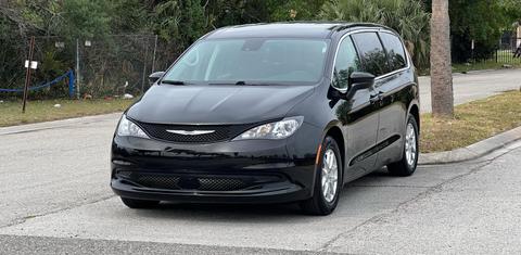 Chrysler Pacifica 2023