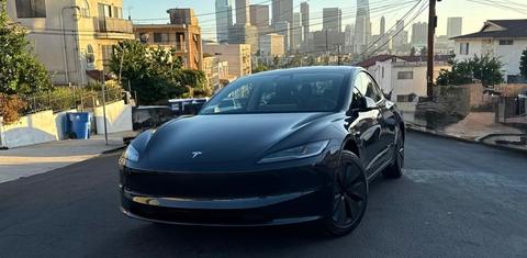 Tesla Model 3 2025