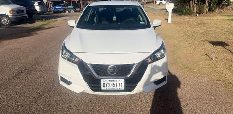 Nissan Versa 2022