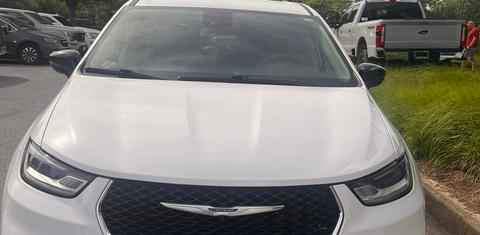 Chrysler Pacifica 2024