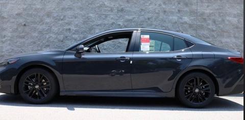 Toyota Camry Hybrid 2025