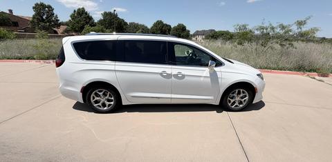 Chrysler Pacifica 2018