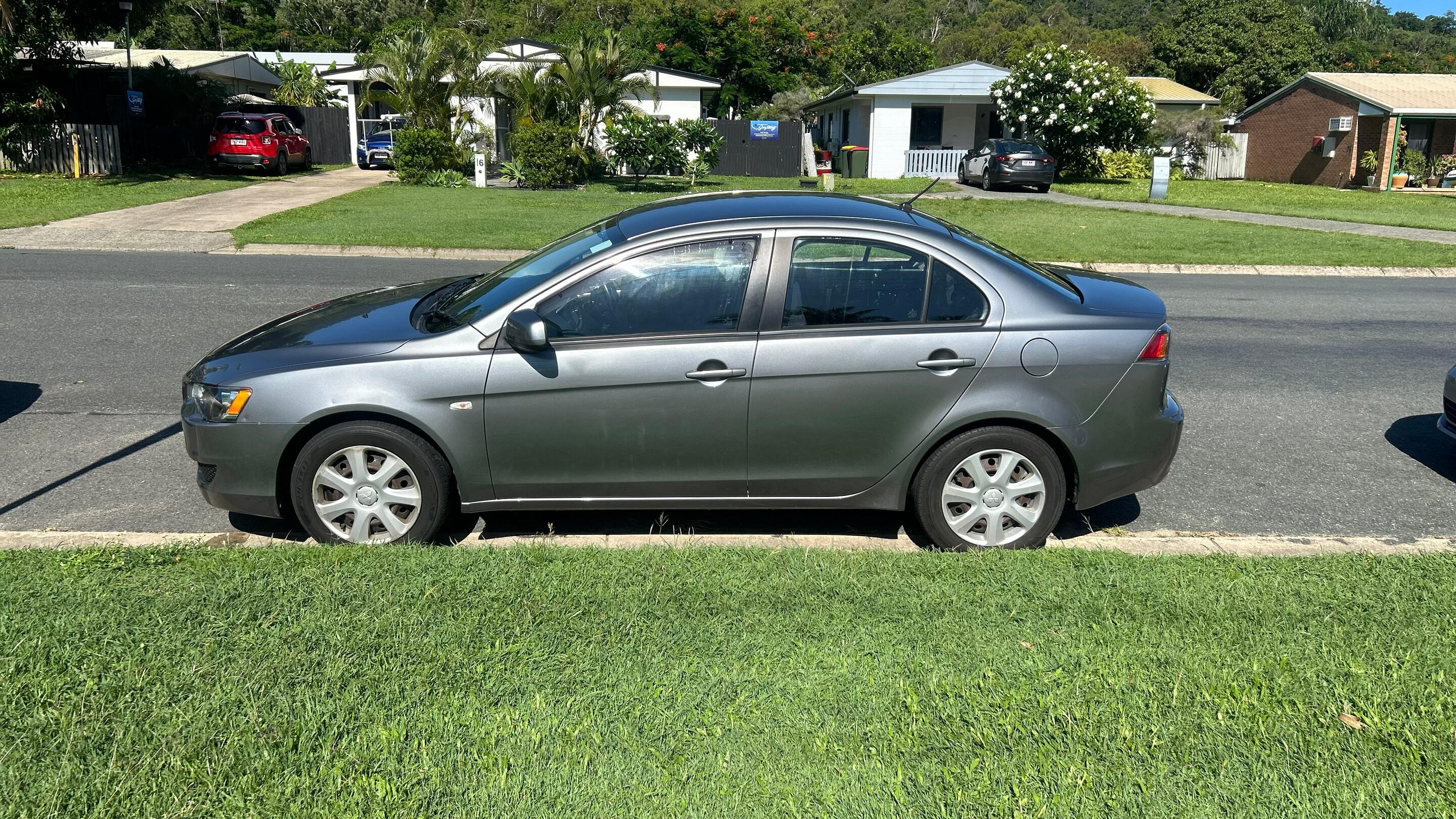 Mitsubishi LANCER 2013 in Jubilee Pocket