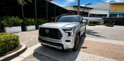 Toyota Sequoia 2026