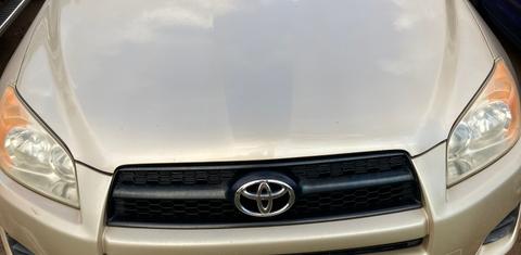 Toyota RAV4 2010