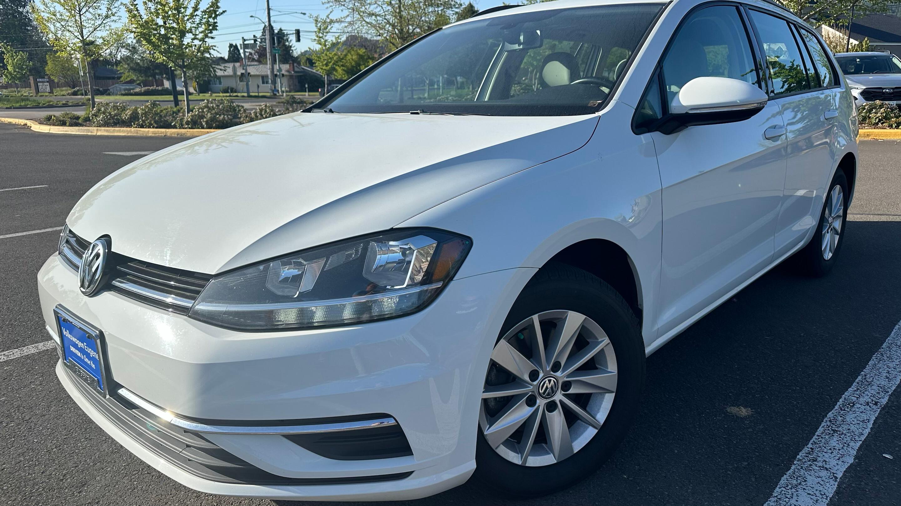 Volkswagen Golf SportWagen 2018 in Springfield, OR