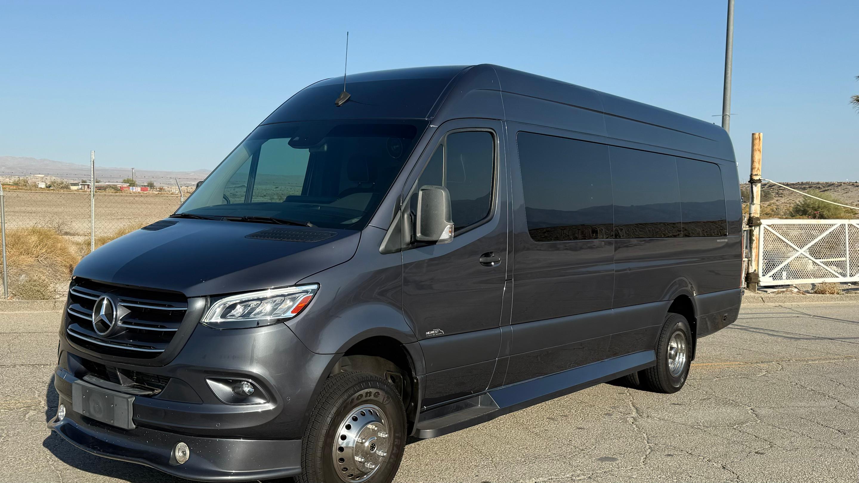 Mercedes-Benz Sprinter Crew 2019 in Indio, CA