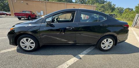 Nissan Versa 2024