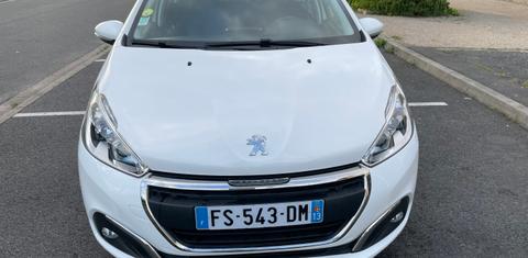 Peugeot 208 2020