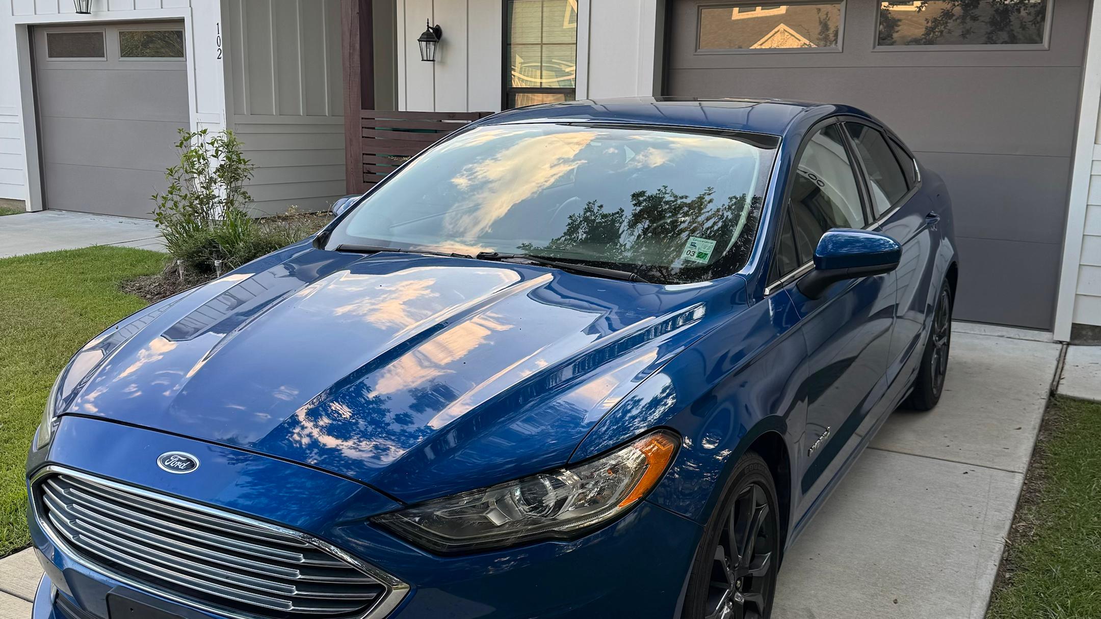 Ford Fusion Hybrid 2018 in Youngsville, LA