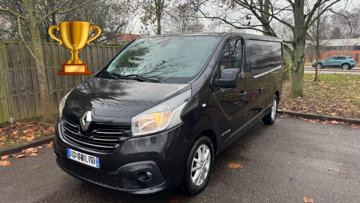 Renault TRAFIC III 2016 à Strasbourg