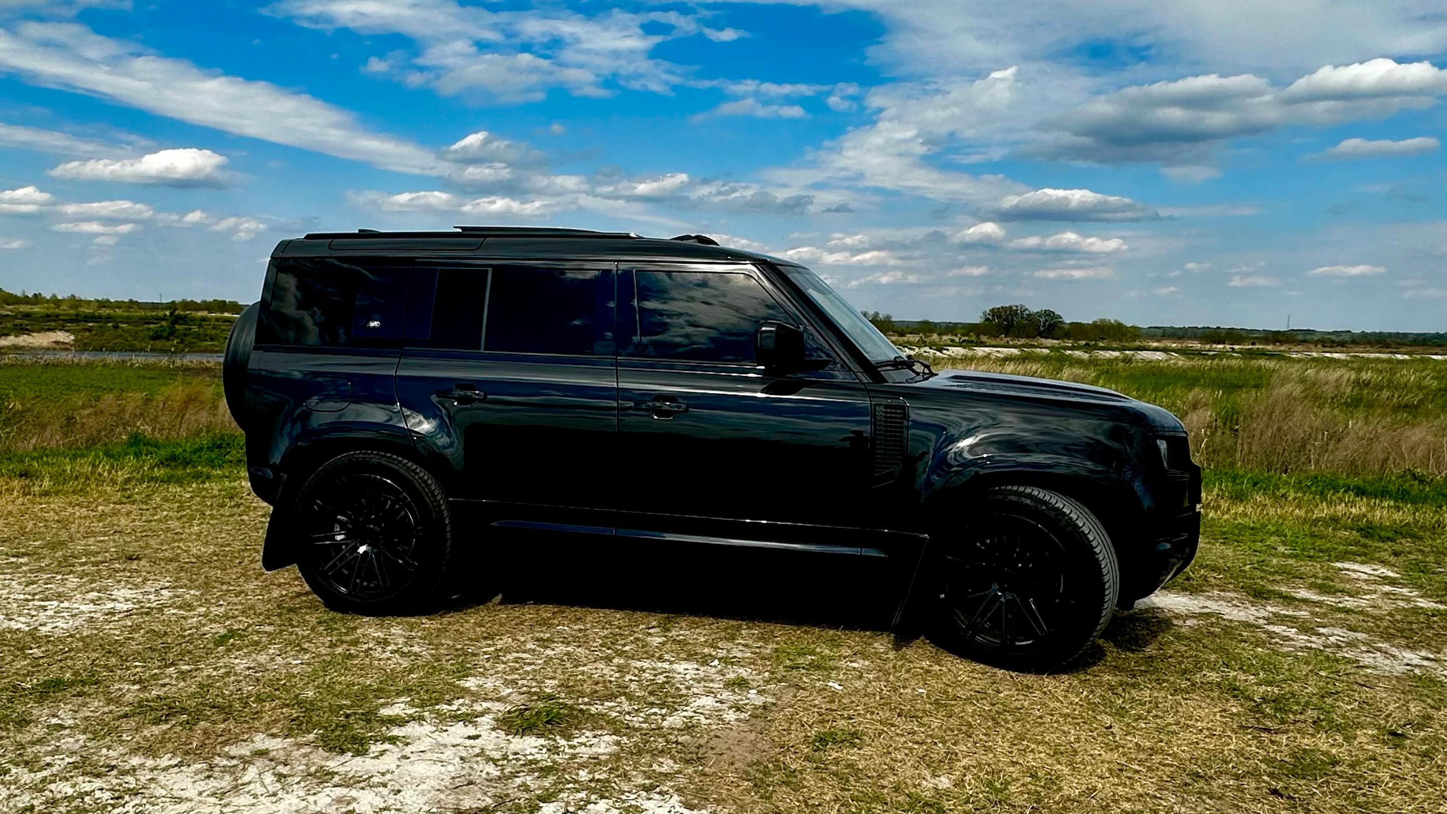 Land Rover Defender 2022 in Savannah, GA