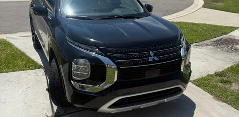 Mitsubishi Outlander 2024