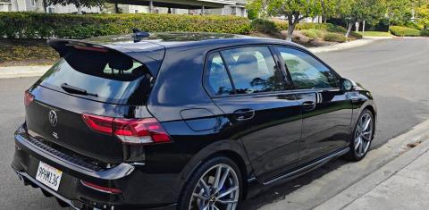 Volkswagen Golf R 2024