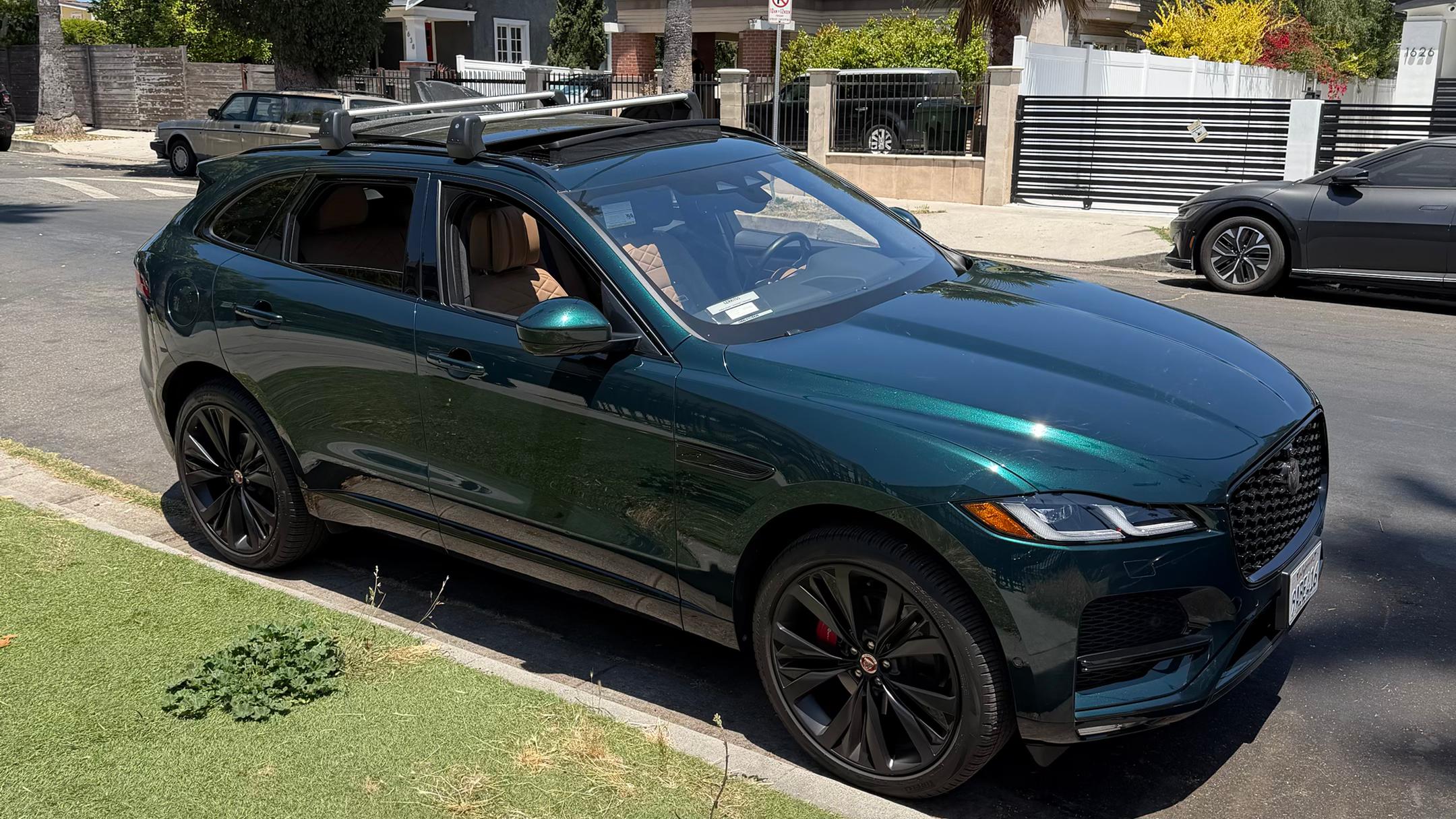 Jaguar F-PACE 2021 in Los Angeles, CA