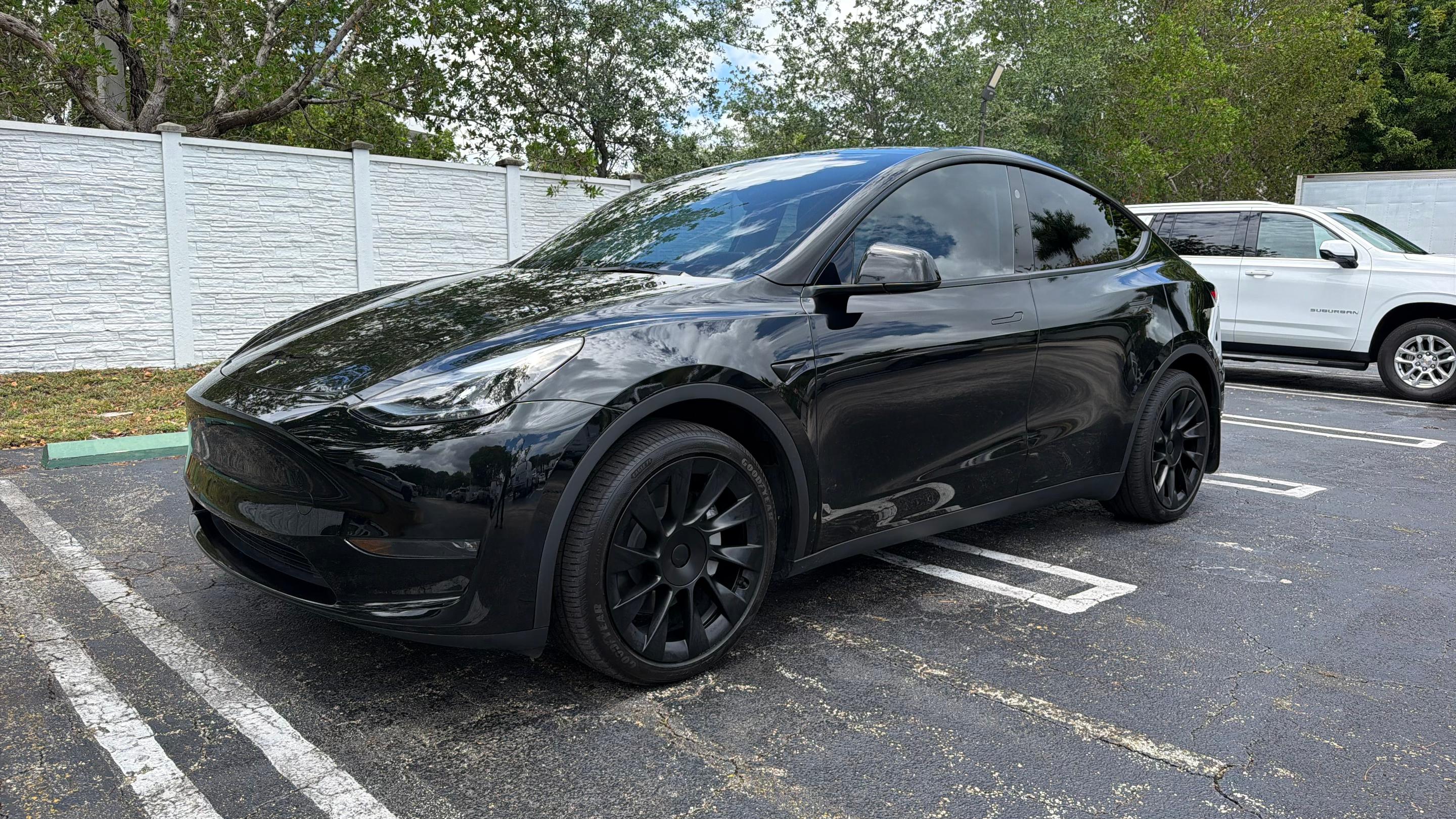 Tesla Model Y 2025 in 