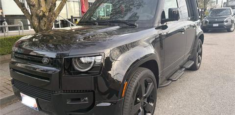 Land Rover Defender 2026