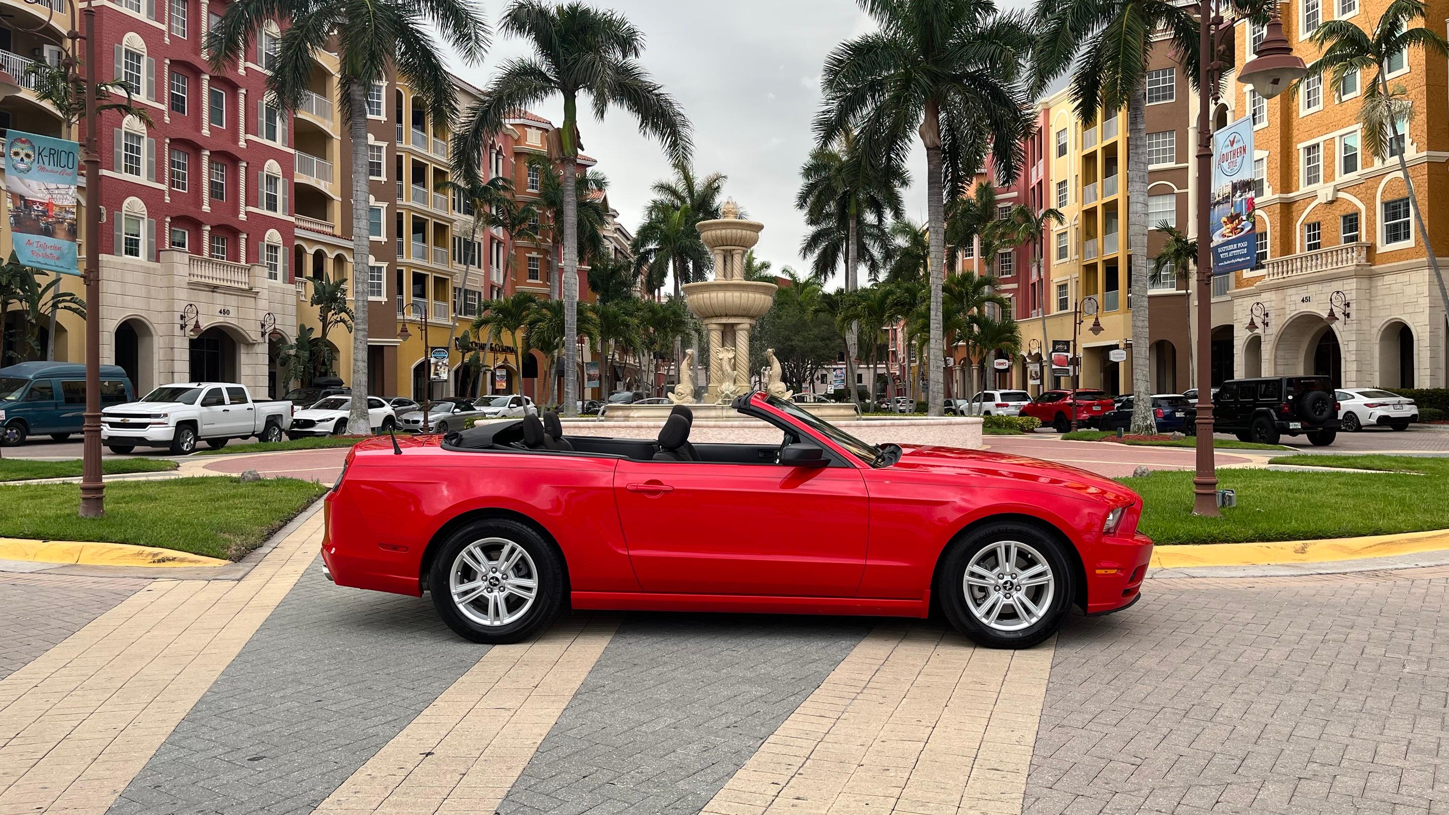 Ford Mustang 2013 in Fort Myers, FL